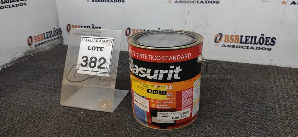 LOTE 382 - 01 LATA DE ESMALTE SINTÉTICO COM 3,6L NA COR BRILHANTE AZUL FRANÇA MARCA GLASURIT. (NO ESTADO) ATENÇÃO! FAZER A VISITAÇÃO ANTES DE ARREMATAR, NÃO SABEMOS SE FUNCIONA, LEILÃO NÃO TEM GARANTIA E NEM DEVOLUÇÃO, SUJEITO A POSSÍVEIS AVARIAS VISÍVEIS/OCULTAS E/OU AUSÊNCIA DE COMPONENTES.