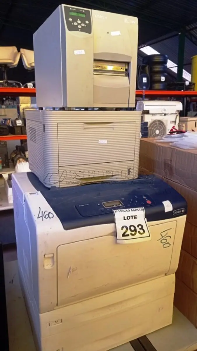 LOTE 293 - 01 IMPRESSORA PHASER 7100, 01 IMPRESSORA MARCA SAMSUNG MODELO ML3750ND E 0 IMPRESSORA DE ETIQUETAS MARCA ZEBRA. (NO ESTADO) ATENÇÃO! FAZER A VISITAÇÃO ANTES DE ARREMATAR, NÃO SABEMOS SE FUNCIONA, LEILÃO NÃO TEM GARANTIA E NEM DEVOLUÇÃO, SUJEITO A POSSÍVEIS AVARIAS VISÍVEIS/OCULTAS E/OU AUSÊNCIA DE COMPONENTES.
