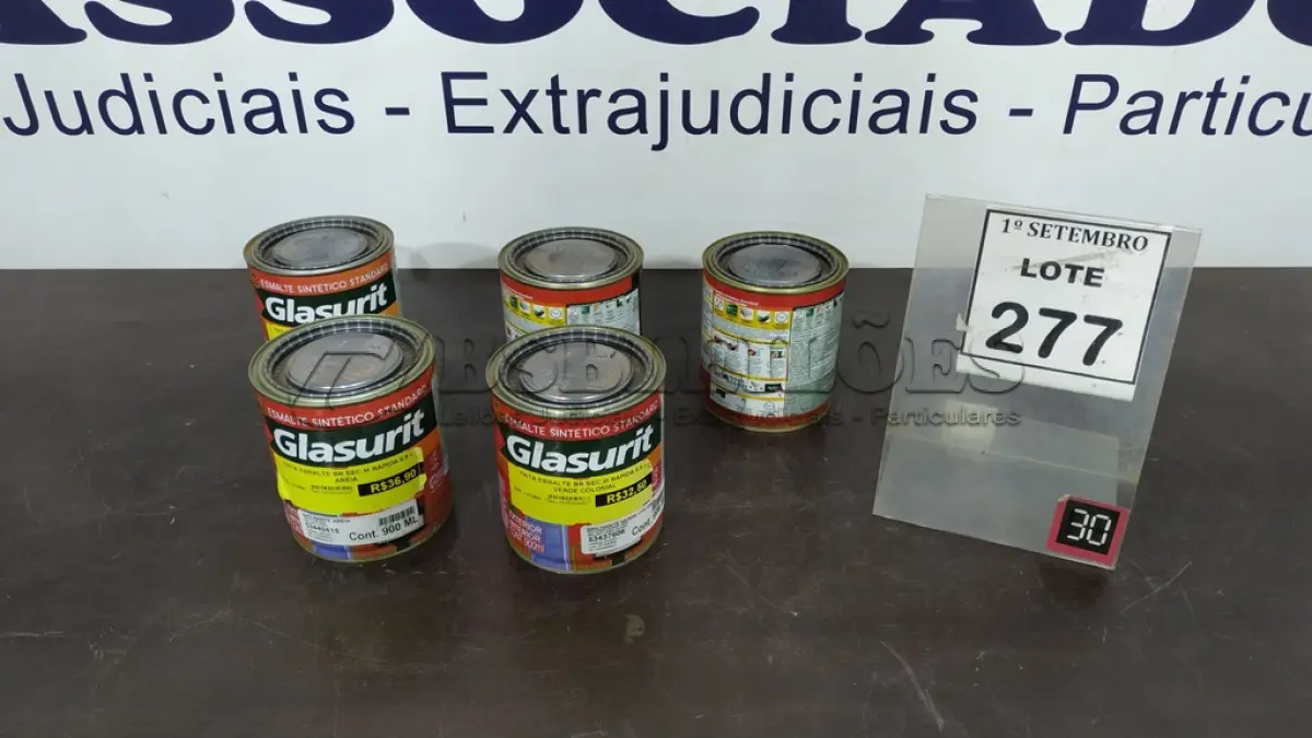 LOTE 277 - 05 LATAS DE ESMALTE SINTÉTICO DE 900ML CORES VARIADAS MARCA GLASURIT. (NO ESTADO) ATENÇÃO! FAZER A VISITAÇÃO ANTES DE ARREMATAR, NÃO SABEMOS SE FUNCIONA, LEILÃO NÃO TEM GARANTIA E NEM DEVOLUÇÃO, SUJEITO A POSSÍVEIS AVARIAS VISÍVEIS/OCULTAS E/OU AUSÊNCIA DE COMPONENTES.