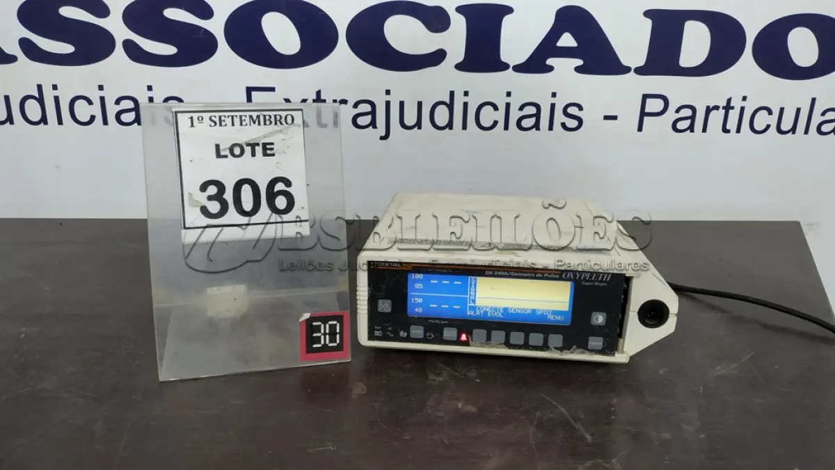 LOTE 306 - 01 OXÍMETRO DE PULSO. (NO ESTADO) ATENÇÃO! FAZER A VISITAÇÃO ANTES DE ARREMATAR, NÃO SABEMOS SE FUNCIONA, LEILÃO NÃO TEM GARANTIA E NEM DEVOLUÇÃO, SUJEITO A POSSÍVEIS AVARIAS VISÍVEIS/OCULTAS E/OU AUSÊNCIA DE COMPONENTES.