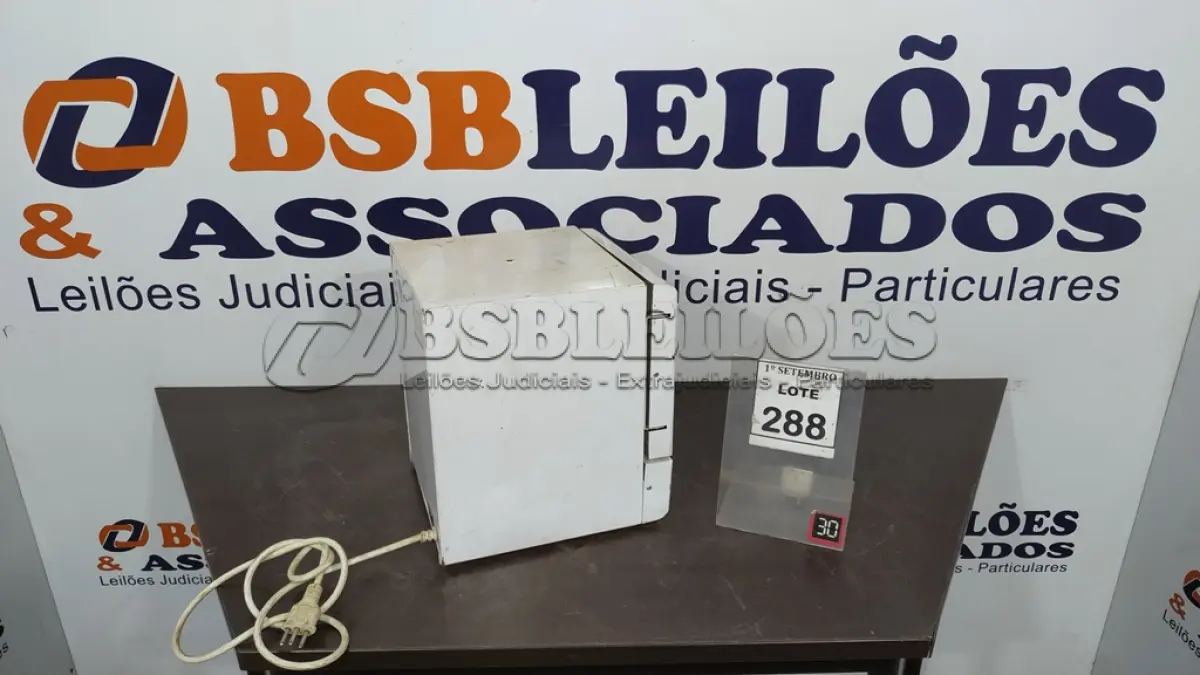 LOTE 288 - 01 ESTUFA DE ESTERILIZAÇÃO E SECAGEM. (NO ESTADO) ATENÇÃO! FAZER A VISITAÇÃO ANTES DE ARREMATAR, NÃO SABEMOS SE FUNCIONA, LEILÃO NÃO TEM GARANTIA E NEM DEVOLUÇÃO, SUJEITO A POSSÍVEIS AVARIAS VISÍVEIS/OCULTAS E/OU AUSÊNCIA DE COMPONENTES.
