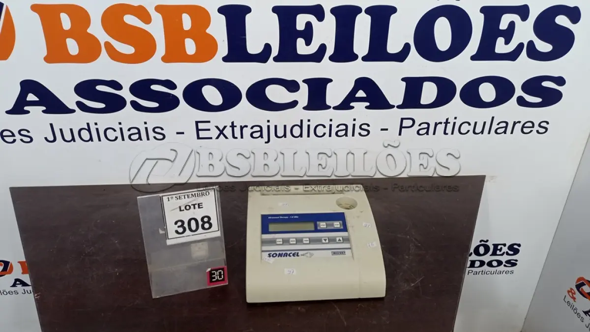 LOTE 308 - 01 APARELHO DE TERAPIA ULTRASSOM. (NO ESTADO) ATENÇÃO! FAZER A VISITAÇÃO ANTES DE ARREMATAR, NÃO SABEMOS SE FUNCIONA, LEILÃO NÃO TEM GARANTIA E NEM DEVOLUÇÃO, SUJEITO A POSSÍVEIS AVARIAS VISÍVEIS/OCULTAS E/OU AUSÊNCIA DE COMPONENTES.