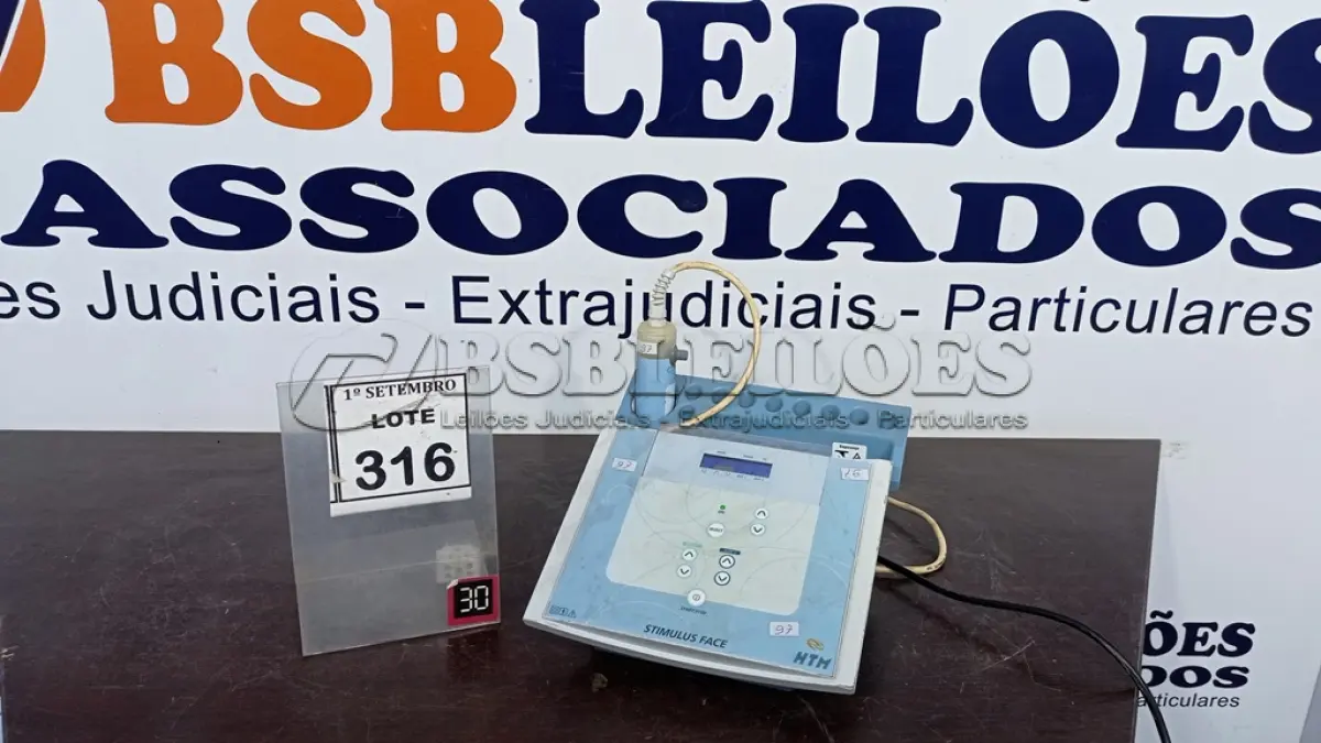 LOTE 316 - 01 APARELHO DE ESTÉTICA FACIAL STIMULUS FACE. (NO ESTADO) ATENÇÃO! FAZER A VISITAÇÃO ANTES DE ARREMATAR, NÃO SABEMOS SE FUNCIONA, LEILÃO NÃO TEM GARANTIA E NEM DEVOLUÇÃO, SUJEITO A POSSÍVEIS AVARIAS VISÍVEIS/OCULTAS E/OU AUSÊNCIA DE COMPONENTES.