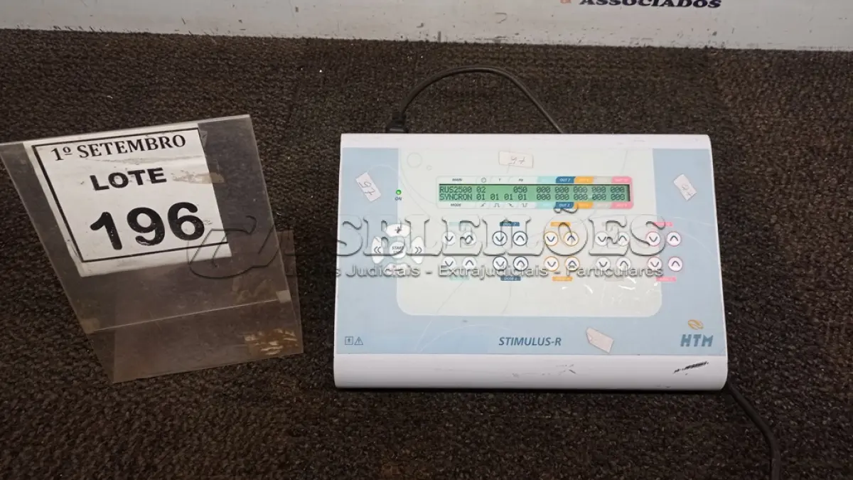 LOTE 196 - 01 APARELHO DE ELETROESTIMULAÇÃO STIMULUS-R. (NO ESTADO) ATENÇÃO! FAZER A VISITAÇÃO ANTES DE ARREMATAR, NÃO SABEMOS SE FUNCIONA, LEILÃO NÃO TEM GARANTIA E NEM DEVOLUÇÃO, SUJEITO A POSSÍVEIS AVARIAS VISÍVEIS/OCULTAS E/OU AUSÊNCIA DE COMPONENTES