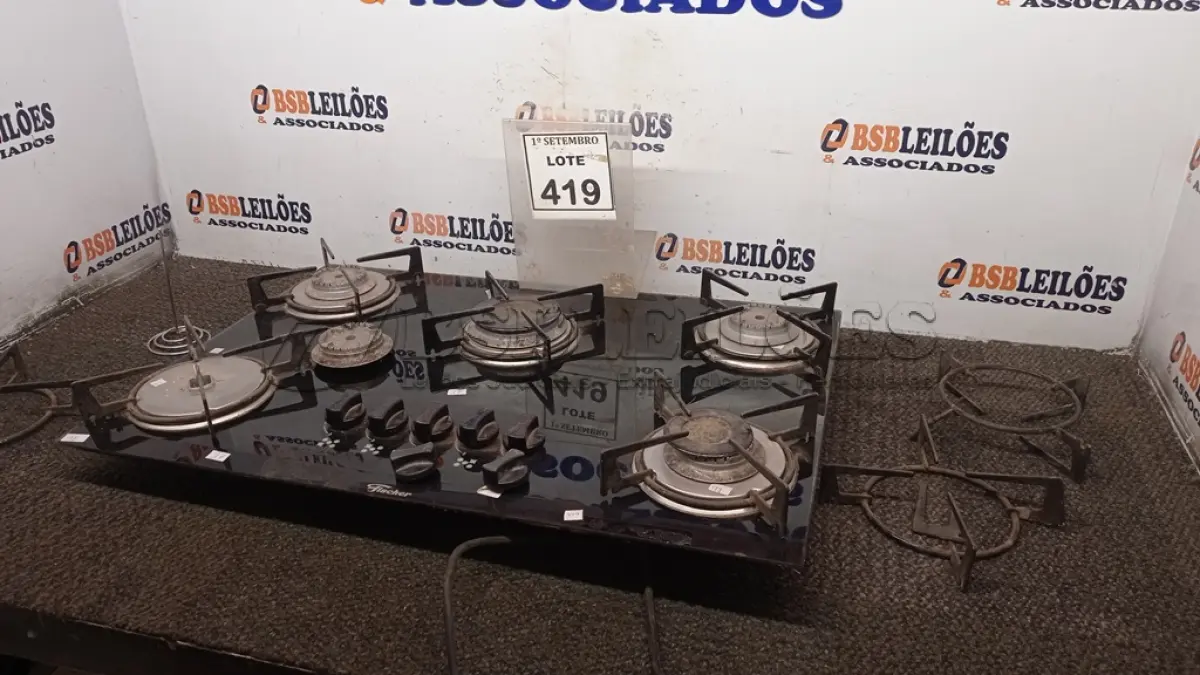 LOTE 419 - 01 COOKTOP 05 BOCAS MARCA FISCHER. (NO ESTADO) ATENÇÃO! FAZER A VISITAÇÃO ANTES DE ARREMATAR, NÃO SABEMOS SE FUNCIONA. LEILÃO NÃO TEM GARANTIA E NEM DEVOLUÇÃO, SUJEITO A POSSÍVEIS AVARIAS VISÍVEIS/OCULTAS E/OU AUSÊNCIA DE COMPONENTES.