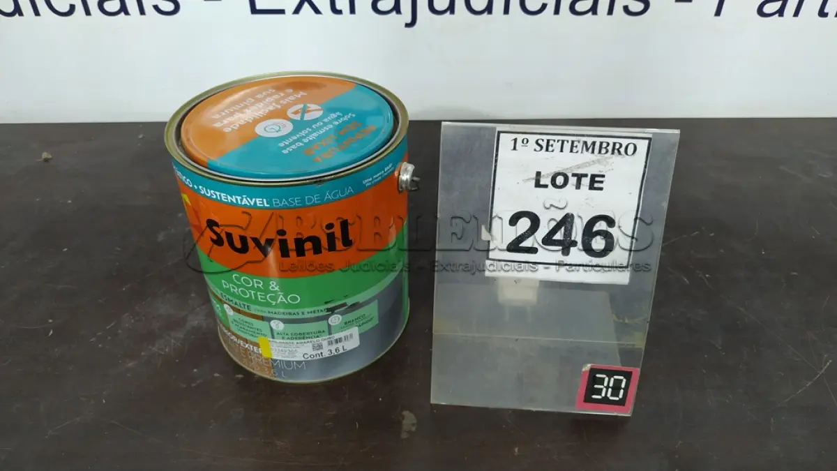 LOTE 246 - 01 LATA DE TINTA ESMALTE DE 3,6L NA COR BRILHANTE AMARELO OURO MARCA SUVINIL. (NO ESTADO) ATENÇÃO! FAZER A VISITAÇÃO ANTES DE ARREMATAR, NÃO SABEMOS SE FUNCIONA. LEILÃO NÃO TEM GARANTIA E NEM DEVOLUÇÃO, SUJEITO A POSSÍVEIS AVARIAS VISÍVEIS/OCULTAS E/OU AUSÊNCIA DE COMPONENTES.