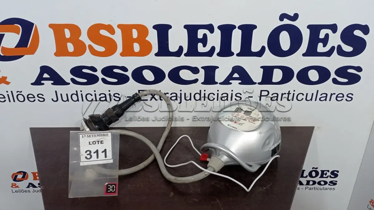 LOTE 311 - 01 APARELHO DE MASSAGEM ESTÉTICA VOBROCELL. (NO ESTADO) ATENÇÃO! FAZER A VISITAÇÃO ANTES DE ARREMATAR, NÃO SABEMOS SE FUNCIONA, LEILÃO NÃO TEM GARANTIA E NEM DEVOLUÇÃO, SUJEITO A POSSÍVEIS AVARIAS VISÍVEIS/OCULTAS E/OU AUSÊNCIA DE COMPONENTES.