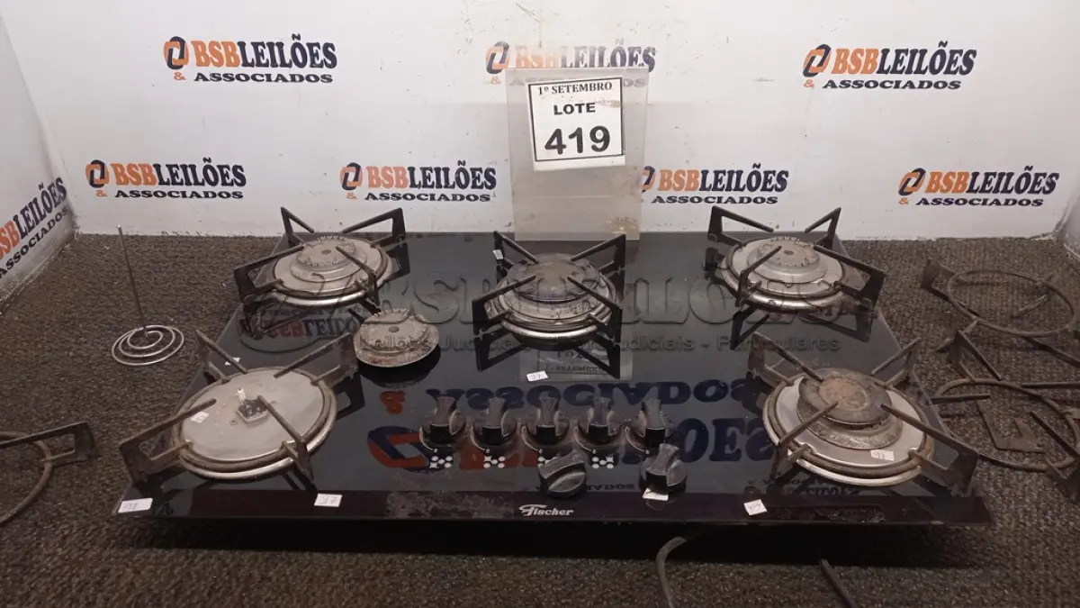 LOTE 419 - 01 COOKTOP 05 BOCAS MARCA FISCHER. (NO ESTADO) ATENÇÃO! FAZER A VISITAÇÃO ANTES DE ARREMATAR, NÃO SABEMOS SE FUNCIONA. LEILÃO NÃO TEM GARANTIA E NEM DEVOLUÇÃO, SUJEITO A POSSÍVEIS AVARIAS VISÍVEIS/OCULTAS E/OU AUSÊNCIA DE COMPONENTES.