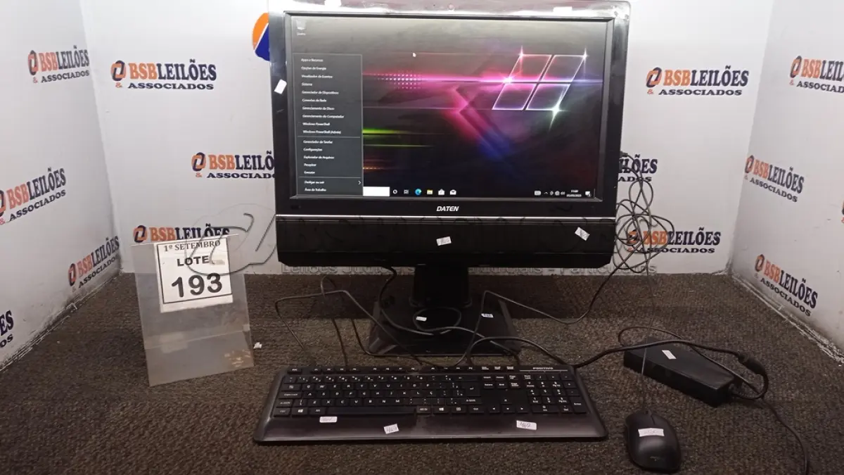 LOTE 193 - 01 ALL IN ONE I7 4G WEB CAM COM FONTE, MOUSE E TECLADO MARCA DATEN. (NO ESTADO) ATENÇÃO! FAZER A VISITAÇÃO ANTES DE ARREMATAR, NÃO SABEMOS SE FUNCIONA, LEILÃO NÃO TEM GARANTIA E NEM DEVOLUÇÃO, SUJEITO A POSSÍVEIS AVARIAS VISÍVEIS/OCULTAS E/OU AUSÊNCIA DE COMPONENTES
