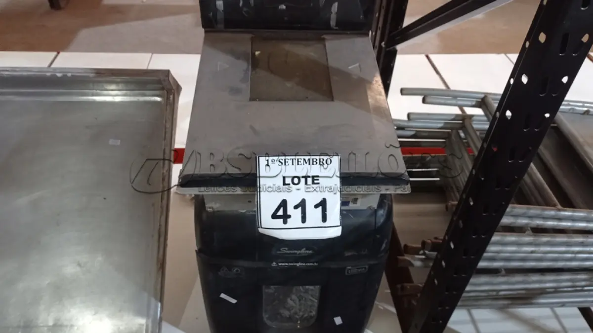 LOTE 411 - 01 FRAGMENTADORA DE PAPEL E 01 BALANÇA COM LEITORA FILIZOLA. (NO ESTADO) ATENÇÃO! FAZER A VISITAÇÃO ANTES DE ARREMATAR, NÃO SABEMOS SE FUNCIONA. LEILÃO NÃO TEM GARANTIA E NEM DEVOLUÇÃO, SUJEITO A POSSÍVEIS AVARIAS VISÍVEIS/OCULTAS E/OU AUSÊNCIA DE COMPONENTES.