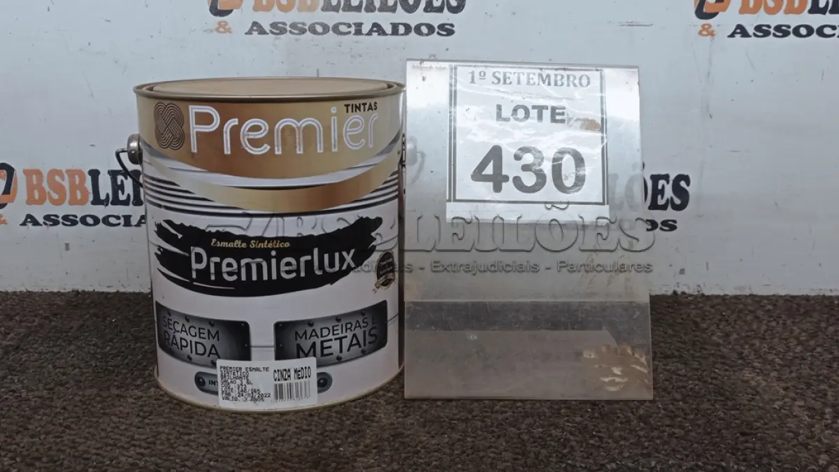 LOTE 430 - 01 LATA DE ESMALTE SINTÉTICO PREMIERLUX DE 3,6L NA COR CINZA MÉDIO MARCA PREMIER. (NO ESTADO) ATENÇÃO! FAZER A VISITAÇÃO ANTES DE ARREMATAR, NÃO SABEMOS SE FUNCIONA, LEILÃO NÃO TEM GARANTIA E NEM DEVOLUÇÃO, SUJEITO A POSSÍVEIS AVARIAS VISÍVEIS/OCULTAS E/OU AUSÊNCIA DE COMPONENTES.
