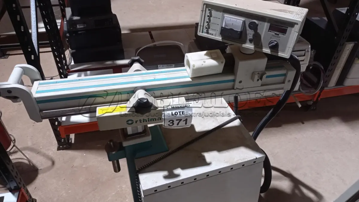 LOTE 371 - 01 EQUIPAMENTO DE FISIOTERAPIA ORTHIMA. (NO ESTADO) ATENÇÃO! FAZER A VISITAÇÃO ANTES DE ARREMATAR, NÃO SABEMOS SE FUNCIONA, LEILÃO NÃO TEM GARANTIA E NEM DEVOLUÇÃO, SUJEITO A POSSÍVEIS AVARIAS VISÍVEIS/OCULTAS E/OU AUSÊNCIA DE COMPONENTES.