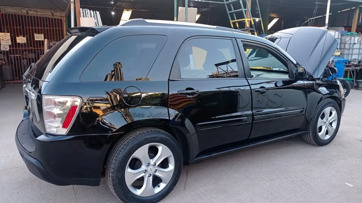 LOTE 603 - 01 I/CHEVROLET EQUINOX LT, ANO 2005, COR PRETA, GASOLINA, AUTOMÁTICA (NO ESTADO).
