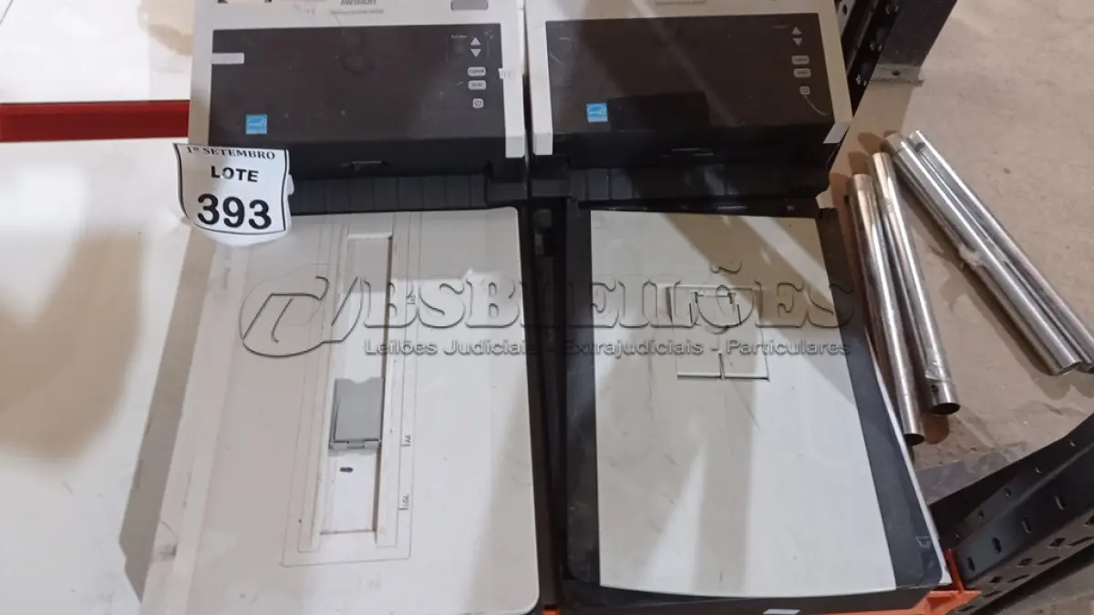 LOTE 393 - 02 SCANNERS MARCA AVISION. (NO ESTADO) ATENÇÃO! FAZER A VISITAÇÃO ANTES DE ARREMATAR, NÃO SABEMOS SE FUNCIONA. LEILÃO NÃO TEM GARANTIA E NEM DEVOLUÇÃO, SUJEITO A POSSÍVEIS AVARIAS VISÍVEIS/OCULTAS E/OU AUSÊNCIA DE COMPONENTES.