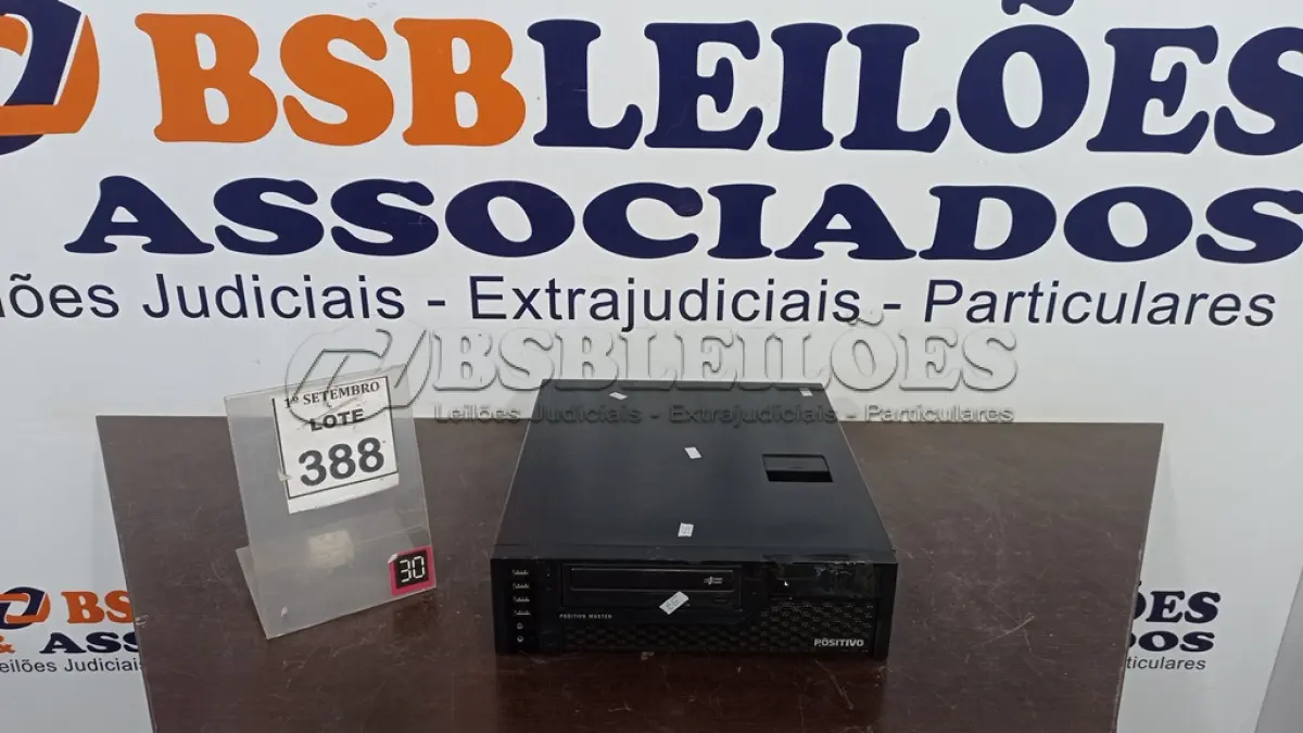 LOTE 388 - 01 CPU MARCA POSITIVO COM 8GB MEMORIA COM SSD E HD. (NO ESTADO) ATENÇÃO! FAZER A VISITAÇÃO ANTES DE ARREMATAR, NÃO SABEMOS SE FUNCIONA, LEILÃO NÃO TEM GARANTIA E NEM DEVOLUÇÃO, SUJEITO A POSSÍVEIS AVARIAS VISÍVEIS/OCULTAS E/OU AUSÊNCIA DE COMPONENTES.