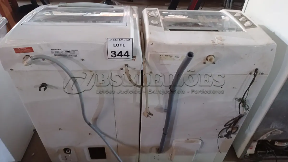 LOTE 344 - 02 MÁQUINAS DE LAVAR MARCA BRASTEMP COM AVARIAS. (NO ESTADO) ATENÇÃO! FAZER A VISITAÇÃO ANTES DE ARREMATAR, NÃO SABEMOS SE FUNCIONA, LEILÃO NÃO TEM GARANTIA E NEM DEVOLUÇÃO, SUJEITO A POSSÍVEIS AVARIAS VISÍVEIS/OCULTAS E/OU AUSÊNCIA DE COMPONENTES.
