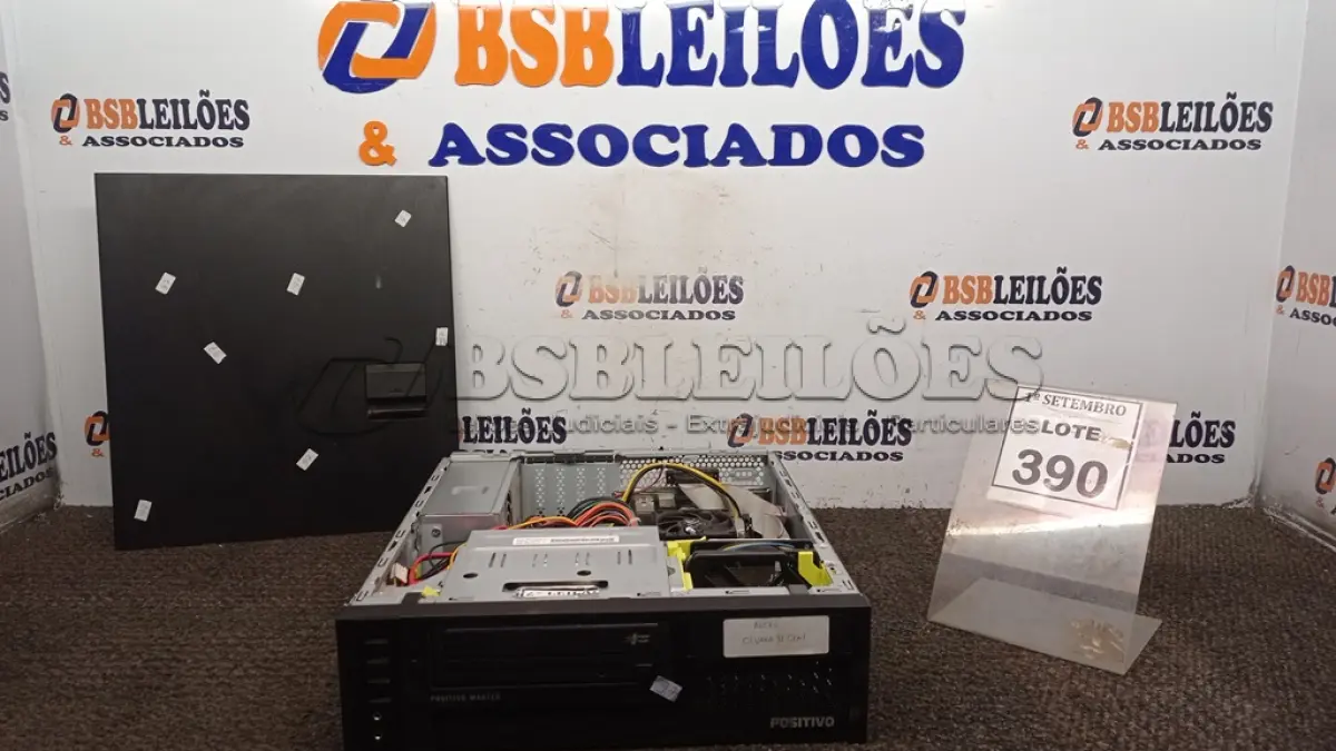 LOTE 390 - 01 CPU MARCA POSITIVO COM 8GB MEMORIA COM SSD E HD. (NO ESTADO) ATENÇÃO! FAZER A VISITAÇÃO ANTES DE ARREMATAR, NÃO SABEMOS SE FUNCIONA, LEILÃO NÃO TEM GARANTIA E NEM DEVOLUÇÃO, SUJEITO A POSSÍVEIS AVARIAS VISÍVEIS/OCULTAS E/OU AUSÊNCIA DE COMPONENTES.