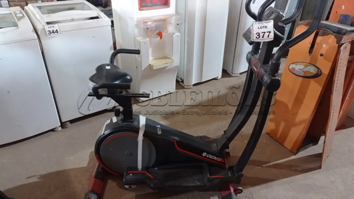 LOTE 377 - 01 APARELHO ELÍPTICO+BICICLETA GENIS. (NO ESTADO) ATENÇÃO! FAZER A VISITAÇÃO ANTES DE ARREMATAR, NÃO SABEMOS SE FUNCIONA, LEILÃO NÃO TEM GARANTIA E NEM DEVOLUÇÃO, SUJEITO A POSSÍVEIS AVARIAS VISÍVEIS/OCULTAS E/OU AUSÊNCIA DE COMPONENTES.