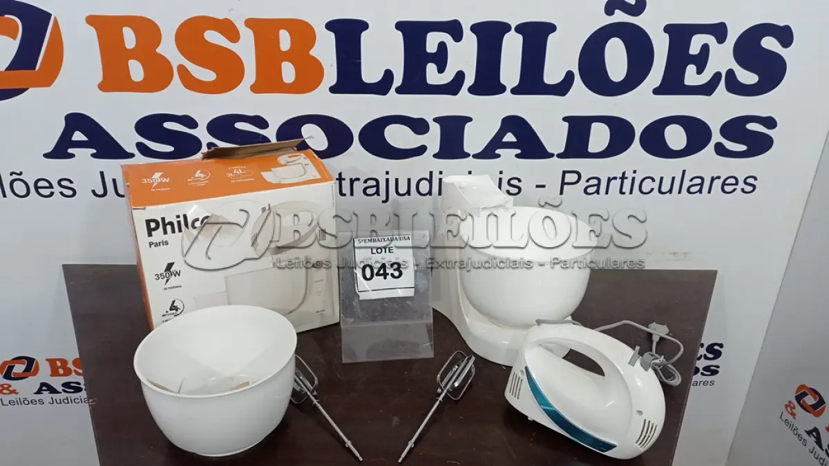 LOTE 043 - 01 BATEDEIRA PHILCO PARIS 110V. (NO ESTADO EM QUE SE ENCONTRA. SUJEITO A AVARIAS OCULTAS/VISÍVEIS.)