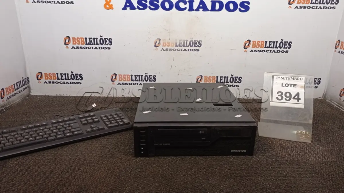 LOTE 394 - 01 CPU MARCA POSITIVO COM 8GB MEMORIA COM SSD E HD. (NO ESTADO) ATENÇÃO! FAZER A VISITAÇÃO ANTES DE ARREMATAR, NÃO SABEMOS SE FUNCIONA, LEILÃO NÃO TEM GARANTIA E NEM DEVOLUÇÃO, SUJEITO A POSSÍVEIS AVARIAS VISÍVEIS/OCULTAS E/OU AUSÊNCIA DE COMPONENTES.