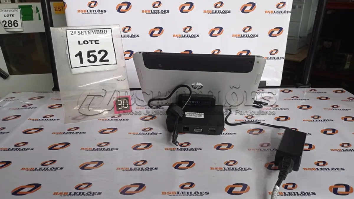LOTE 152 - 01 TABLET HP ELITEPAD. (NO ESTADO) ATENÇÃO! FAZER A VISITAÇÃO ANTES DE ARREMATAR, NÃO SABEMOS SE FUNCIONA, LEILÃO NÃO TEM GARANTIA E NEM DEVOLUÇÃO, SUJEITO A POSSÍVEIS AVARIAS VISÍVEIS/OCULTAS E/OU AUSÊNCIA DE COMPONENTES.
