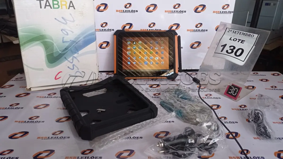 LOTE 130 - 01 TABLET QAV 801 8GB MARCA TABRA. (NO ESTADO) ATENÇÃO! FAZER A VISITAÇÃO ANTES DE ARREMATAR, NÃO SABEMOS SE FUNCIONA, LEILÃO NÃO TEM GARANTIA E NEM DEVOLUÇÃO, SUJEITO A POSSÍVEIS AVARIAS VISÍVEIS/OCULTAS E/OU AUSÊNCIA DE COMPONENTES.