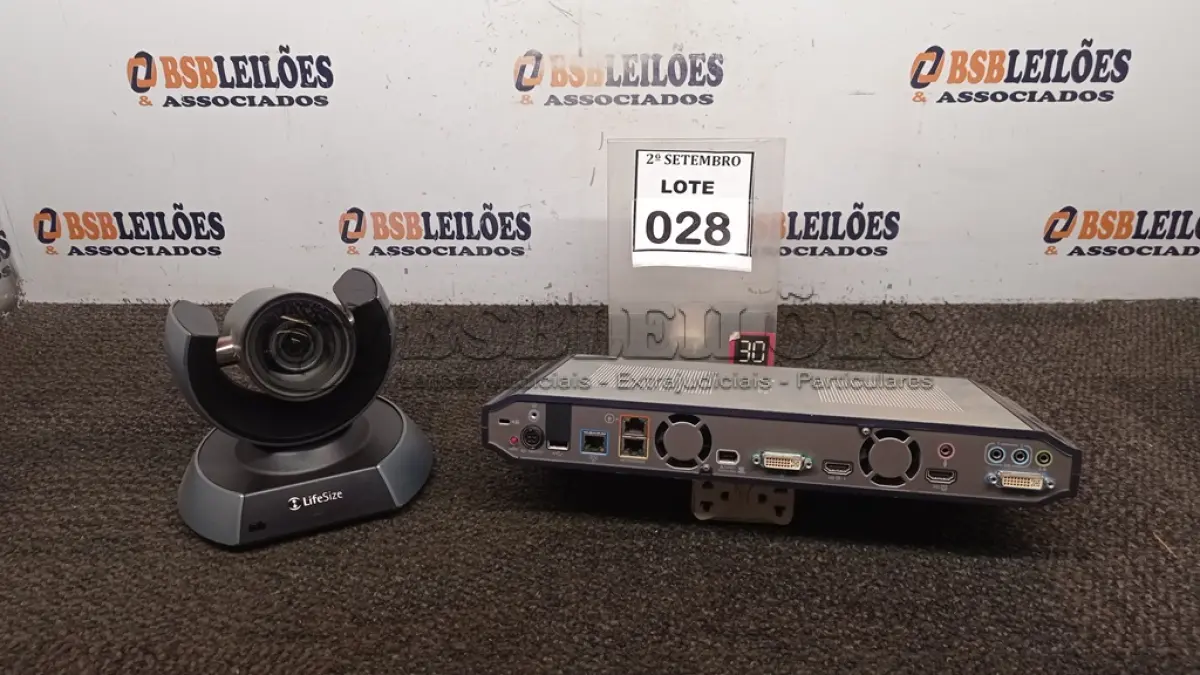 LOTE 028 - 01 APARELHO DE VÍDEO CONFERENCIAR. (NO ESTADO) ATENÇÃO! FAZER A VISITAÇÃO ANTES DE ARREMATAR, NÃO SABEMOS SE FUNCIONA, LEILÃO NÃO TEM GARANTIA E NEM DEVOLUÇÃO, SUJEITO A POSSÍVEIS AVARIAS VISÍVEIS/OCULTAS E/OU AUSÊNCIA DE COMPONENTES.