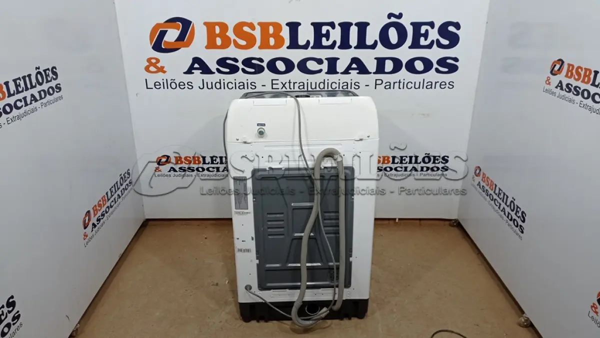 LOTE 065 - 01 MÁQUINA DE LAVAR MIDEA 13KG AUTOMÁTICA CESTO INOX MA512W130A - BRANCO - 110 VOLTS (NO ESTADO, NÃO SABEMOS SE FUNCIONA. LEILÃO NÃO TEM GARANTIA E NEM DEVOLUÇÃO, SUJEITO A POSSÍVEIS AVARIAS VISÍVEIS/OCULTAS E/OU AUSÊNCIA DE COMPONENTES)