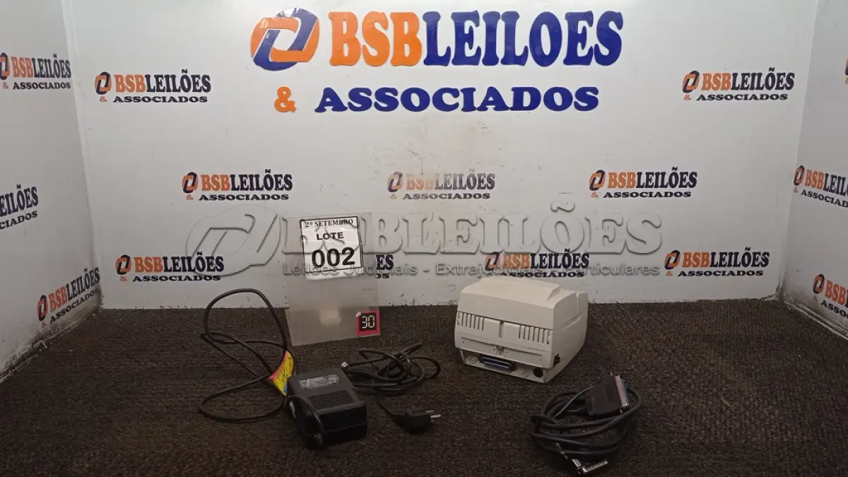 LOTE 002 - 01 MÁQUINA DE CUPOM MARCA DIEBOLD. (NO ESTADO) ATENÇÃO! FAZER A VISITAÇÃO ANTES DE ARREMATAR, NÃO SABEMOS SE FUNCIONA, LEILÃO NÃO TEM GARANTIA E NEM DEVOLUÇÃO, SUJEITO A POSSÍVEIS AVARIAS VISÍVEIS/OCULTAS E/OU AUSÊNCIA DE COMPONENTES.