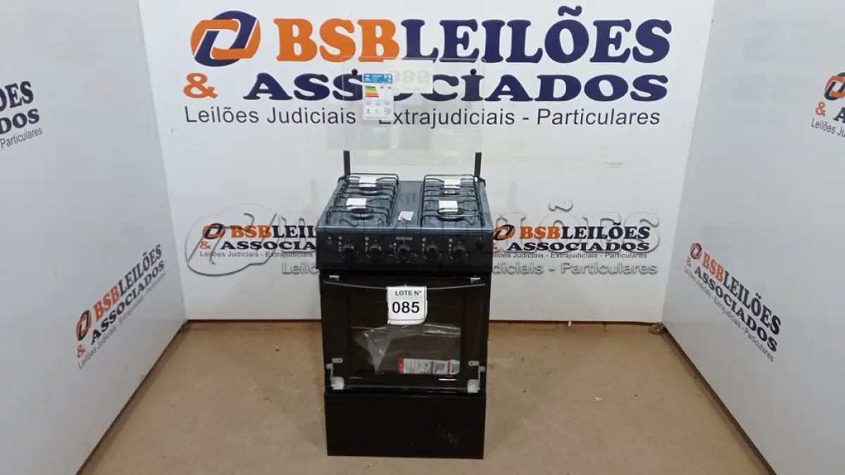 LOTE 085 - 01 FOGÃO DE PISO ITATIAIA 4 BOCAS STAR NEW PRETO – BIVOLT (NO ESTADO, NÃO SABEMOS SE FUNCIONA. LEILÃO NÃO TEM GARANTIA E NEM DEVOLUÇÃO, SUJEITO A POSSÍVEIS AVARIAS VISÍVEIS/OCULTAS E/OU AUSÊNCIA DE COMPONENTES)