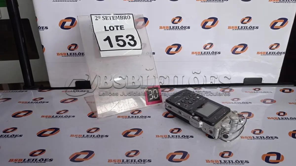 LOTE 153 - 01 GRAVADOR DE ÁUDIO MARCA SONY. (NO ESTADO) ATENÇÃO! FAZER A VISITAÇÃO ANTES DE ARREMATAR, NÃO SABEMOS SE FUNCIONA, LEILÃO NÃO TEM GARANTIA E NEM DEVOLUÇÃO, SUJEITO A POSSÍVEIS AVARIAS VISÍVEIS/OCULTAS E/OU AUSÊNCIA DE COMPONENTES.