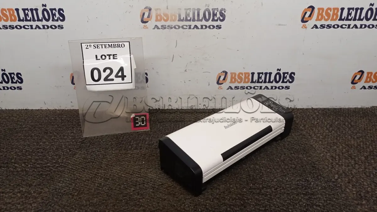 LOTE 024 - 01 SCANNER AVISION. (NO ESTADO) ATENÇÃO! FAZER A VISITAÇÃO ANTES DE ARREMATAR, NÃO SABEMOS SE FUNCIONA, LEILÃO NÃO TEM GARANTIA E NEM DEVOLUÇÃO, SUJEITO A POSSÍVEIS AVARIAS VISÍVEIS/OCULTAS E/OU AUSÊNCIA DE COMPONENTES.