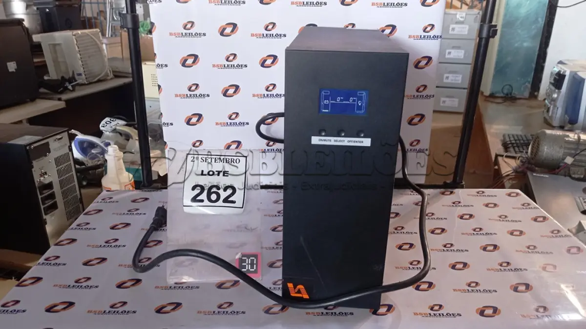 LOTE 262 - 01 NOBREAK  MARCA LACERDA. (NO ESTADO) ATENÇÃO! FAZER A VISITAÇÃO ANTES DE ARREMATAR, NÃO SABEMOS SE FUNCIONA, LEILÃO NÃO TEM GARANTIA E NEM DEVOLUÇÃO, SUJEITO A POSSÍVEIS AVARIAS VISÍVEIS/OCULTAS E/OU AUSÊNCIA DE COMPONENTES.