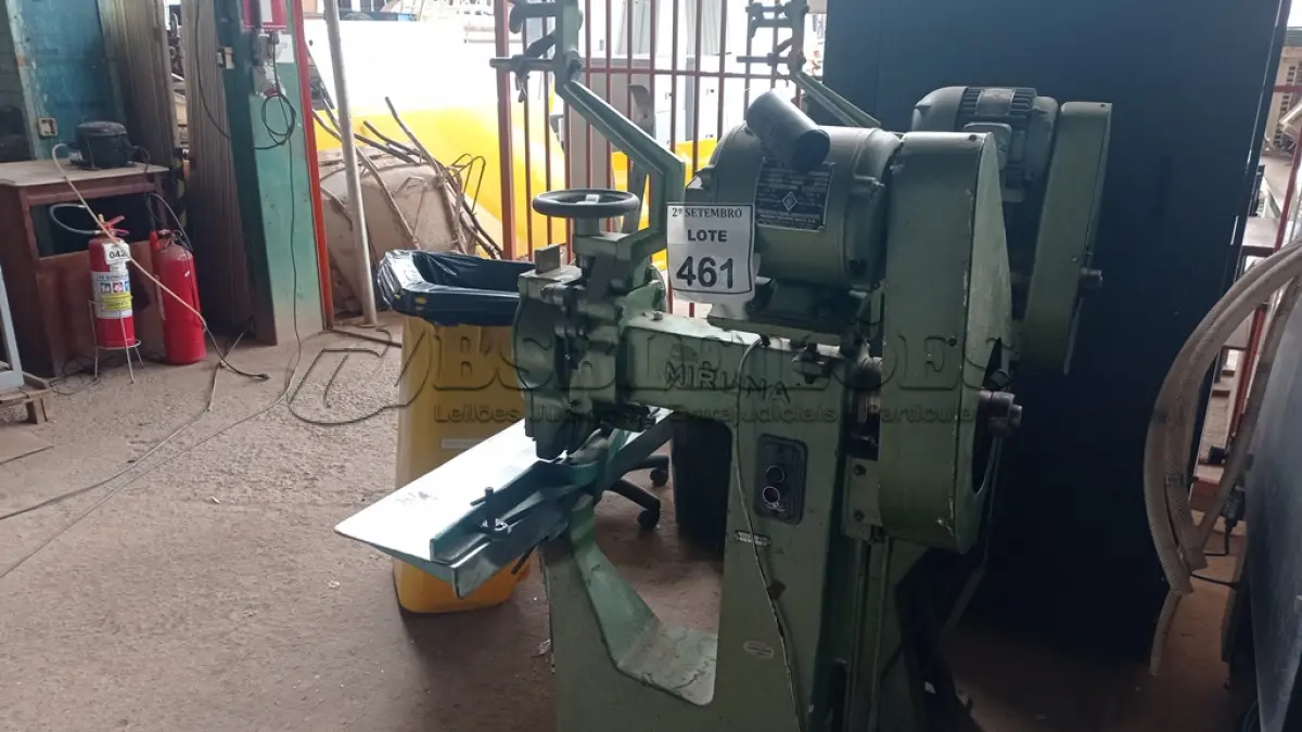 LOTE 461 - 01 GRAMPEADOR GRÁFICO MARCA MIRUNA. (NO ESTADO) ATENÇÃO! FAZER A VISITAÇÃO ANTES DE ARREMATAR, NÃO SABEMOS SE FUNCIONA, LEILÃO NÃO TEM GARANTIA E NEM DEVOLUÇÃO, SUJEITO A POSSÍVEIS AVARIAS VISÍVEIS/OCULTAS E/OU AUSÊNCIA DE COMPONENTES.