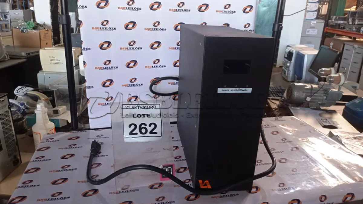 LOTE 262 - 01 NOBREAK  MARCA LACERDA. (NO ESTADO) ATENÇÃO! FAZER A VISITAÇÃO ANTES DE ARREMATAR, NÃO SABEMOS SE FUNCIONA, LEILÃO NÃO TEM GARANTIA E NEM DEVOLUÇÃO, SUJEITO A POSSÍVEIS AVARIAS VISÍVEIS/OCULTAS E/OU AUSÊNCIA DE COMPONENTES.