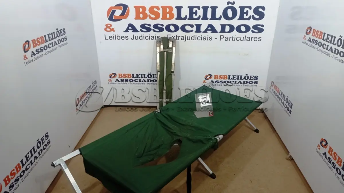 LOTE 296 - 02 CAMAS DE CAMPANA. (NO ESTADO) ATENÇÃO! FAZER A VISITAÇÃO ANTES DE ARREMATAR, NÃO SABEMOS SE FUNCIONA, LEILÃO NÃO TEM GARANTIA E NEM DEVOLUÇÃO, SUJEITO A POSSÍVEIS AVARIAS VISÍVEIS/OCULTAS E/OU AUSÊNCIA DE COMPONENTES.