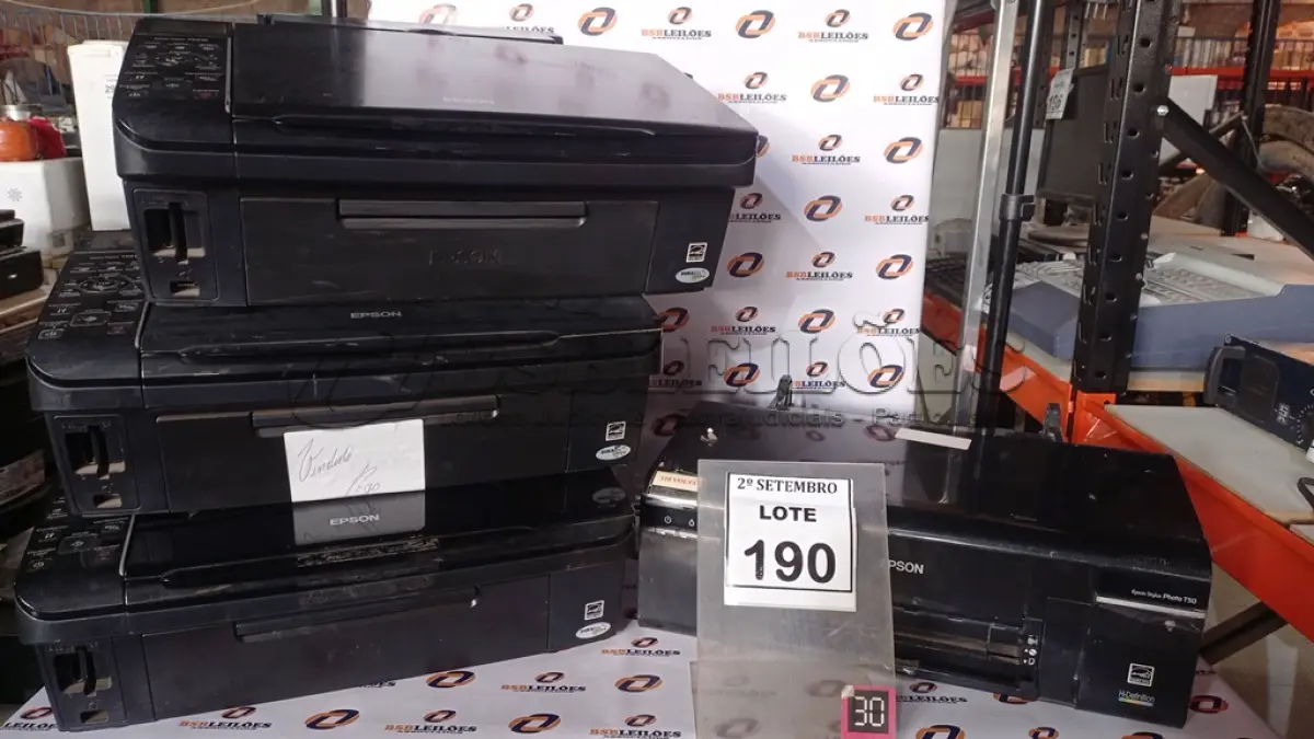 LOTE 190 - 04 IMPRESSORAS MARCAS E MODELOS DIVERSOS. (NO ESTADO) ATENÇÃO! FAZER A VISITAÇÃO ANTES DE ARREMATAR, NÃO SABEMOS SE FUNCIONA, LEILÃO NÃO TEM GARANTIA E NEM DEVOLUÇÃO, SUJEITO A POSSÍVEIS AVARIAS VISÍVEIS/OCULTAS E/OU AUSÊNCIA DE COMPONENTES.