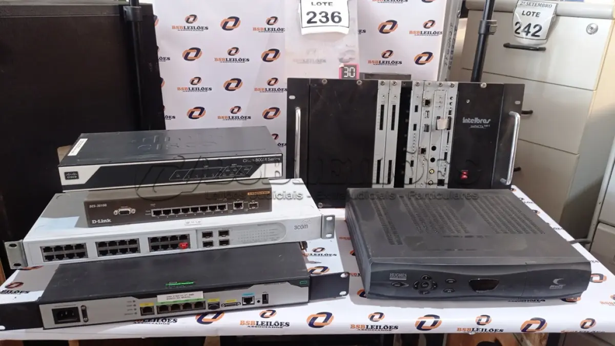 LOTE 236 - 01 CENTRAL PABX HÍBRIDA MODELO IMPACTA MARCA INTELBRAS, 01 RECEPTOR DE SATÉLITE DIRECPC MARCA HUGHES, 01 ROTEADOR HP MSR1002-4, 01 ROTEADOR CISCO 800M SERIES E 02 SWITCHES. (NO ESTADO) ATENÇÃO! FAZER A VISITAÇÃO ANTES DE ARREMATAR, NÃO SABEMOS SE FUNCIONA, LEILÃO NÃO TEM GARANTIA E NEM DEVOLUÇÃO, SUJEITO A POSSÍVEIS AVARIAS VISÍVEIS/OCULTAS E/OU AUSÊNCIA DE COMPONENTES.