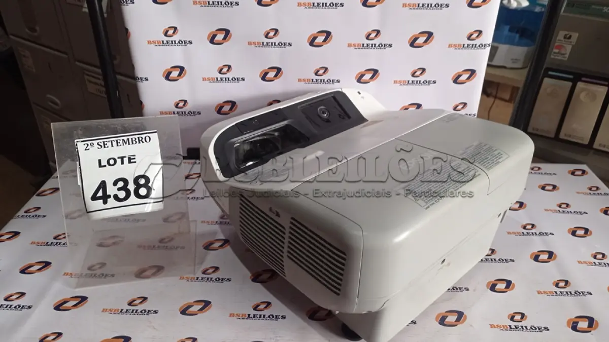 LOTE 438
