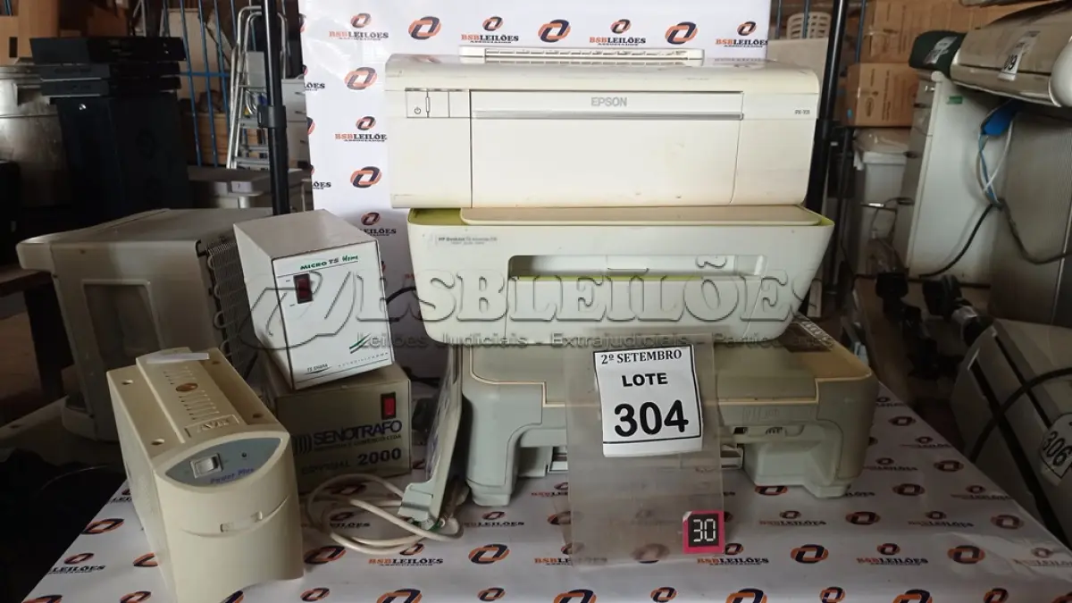 LOTE 304 - 03 IMPRESSORAS MODELOS DIVERSOS E 03 TRANSFORMADORES. (NO ESTADO) ATENÇÃO! FAZER A VISITAÇÃO ANTES DE ARREMATAR, NÃO SABEMOS SE FUNCIONA, LEILÃO NÃO TEM GARANTIA E NEM DEVOLUÇÃO, SUJEITO A POSSÍVEIS AVARIAS VISÍVEIS/OCULTAS E/OU AUSÊNCIA DE COMPONENTES.