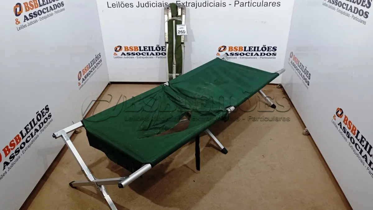LOTE 260 - 02 CAMAS DE CAMPANA. (NO ESTADO) ATENÇÃO! FAZER A VISITAÇÃO ANTES DE ARREMATAR, NÃO SABEMOS SE FUNCIONA, LEILÃO NÃO TEM GARANTIA E NEM DEVOLUÇÃO, SUJEITO A POSSÍVEIS AVARIAS VISÍVEIS/OCULTAS E/OU AUSÊNCIA DE COMPONENTES.