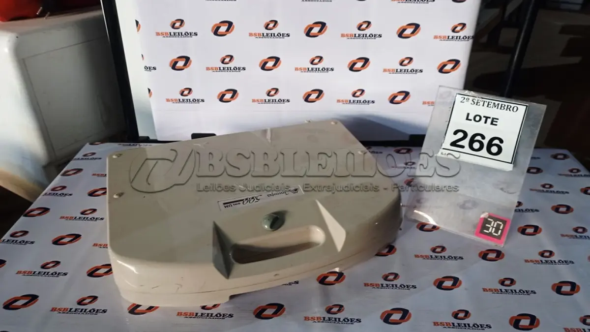 LOTE 266 - 01 LABORATÓRIO ELETRÔNICO MK-904 500 EM UM. (NO ESTADO) ATENÇÃO! FAZER A VISITAÇÃO ANTES DE ARREMATAR, NÃO SABEMOS SE FUNCIONA, LEILÃO NÃO TEM GARANTIA E NEM DEVOLUÇÃO, SUJEITO A POSSÍVEIS AVARIAS VISÍVEIS/OCULTAS E/OU AUSÊNCIA DE COMPONENTES.