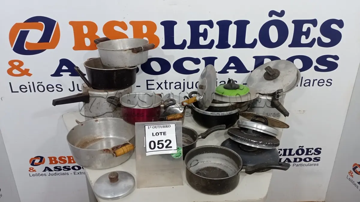 LOTE 052 - 01 LOTE COM VÁRIAS PANELAS MODELOS DIVERSOS. (NO ESTADO) ATENÇÃO! FAZER A VISITAÇÃO ANTES DE ARREMATAR, NÃO SABEMOS SE FUNCIONA, LEILÃO NÃO TEM GARANTIA E NEM DEVOLUÇÃO, SUJEITO A POSSÍVEIS AVARIAS VISÍVEIS/OCULTAS E/OU AUSÊNCIA DE COMPONENTES.
