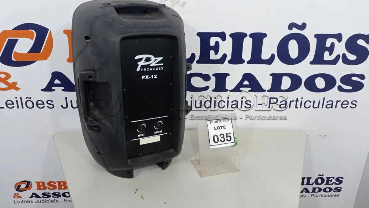 LOTE 035 - 01 CAIXA DE SOM PZPROPASSIVE PX-12. (NO ESTADO) ATENÇÃO! FAZER A VISITAÇÃO ANTES DE ARREMATAR, NÃO SABEMOS SE FUNCIONA. LEILÃO NÃO TEM GARANTIA E NEM DEVOLUÇÃO, SUJEITO A POSSÍVEIS AVARIAS VISÍVEIS/OCULTAS E/OU AUSÊNCIA DE COMPONENTES.