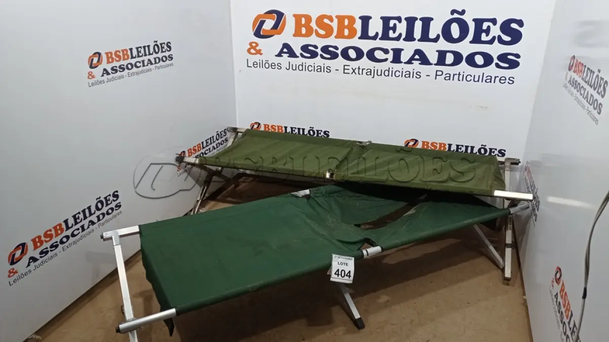 LOTE 404 - 02 CAMAS DE CAMPANA. (NO ESTADO) ATENÇÃO! FAZER A VISITAÇÃO ANTES DE ARREMATAR, NÃO SABEMOS SE FUNCIONA, LEILÃO NÃO TEM GARANTIA E NEM DEVOLUÇÃO, SUJEITO A POSSÍVEIS AVARIAS VISÍVEIS/OCULTAS E/OU AUSÊNCIA DE COMPONENTES.