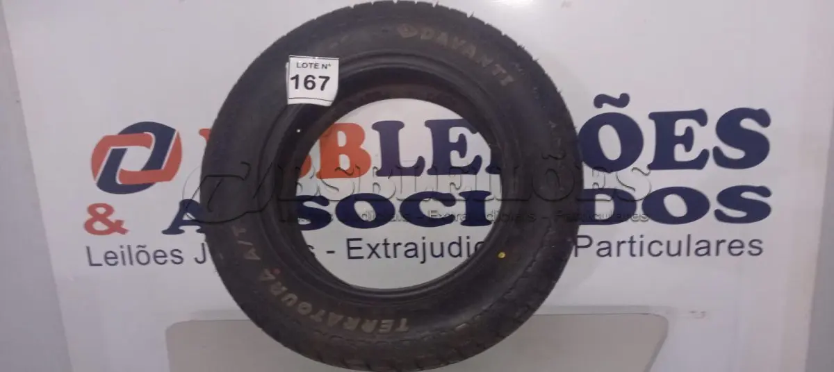 LOTE 167 - 01 PNEU DAVANTI 265/60R18 TERRATOURA A/T RWL 110T (NO ESTADO, NÃO SABEMOS SE FUNCIONA. LEILÃO NÃO TEM GARANTIA E NEM DEVOLUÇÃO, SUJEITO A POSSÍVEIS AVARIAS VISÍVEIS/OCULTAS E/OU AUSÊNCIA DE COMPONENTES)