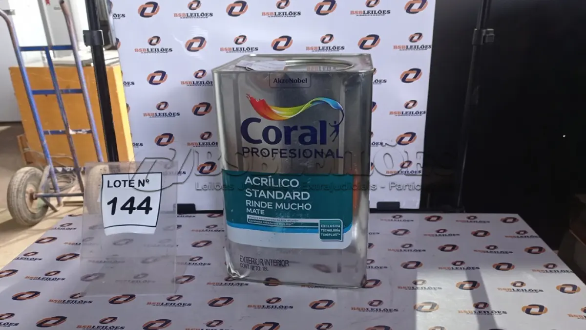 LOTE 144 - 01 LATA DE TINTA ACRILICA 18L NA COR BRANCA MARCA CORAL. (NO ESTADO, NÃO SABEMOS SE FUNCIONA. LEILÃO NÃO TEM GARANTIA E NEM DEVOLUÇÃO, SUJEITO A POSSÍVEIS AVARIAS VISÍVEIS/OCULTAS E/OU AUSÊNCIA DE COMPONENTES)