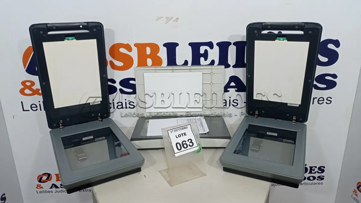 LOTE 063 - 02 SCANNERS DE MESA MARCA HP E 01 SCANNER MARCA KODAK. (NO ESTADO) ATENÇÃO! FAZER A VISITAÇÃO ANTES DE ARREMATAR, NÃO SABEMOS SE FUNCIONA, LEILÃO NÃO TEM GARANTIA E NEM DEVOLUÇÃO, SUJEITO A POSSÍVEIS AVARIAS VISÍVEIS/OCULTAS E/OU AUSÊNCIA DE COMPONENTES.