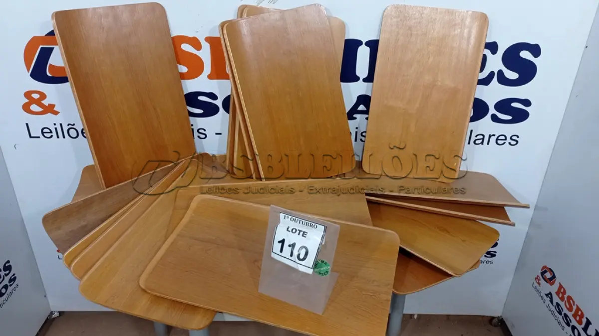 LOTE 110 - 20 PLACAS DE MADEIRA. (NO ESTADO) ATENÇÃO! FAZER A VISITAÇÃO ANTES DE ARREMATAR, NÃO SABEMOS SE FUNCIONA, LEILÃO NÃO TEM GARANTIA E NEM DEVOLUÇÃO, SUJEITO A POSSÍVEIS AVARIAS VISÍVEIS/OCULTAS E/OU AUSÊNCIA DE COMPONENTES.