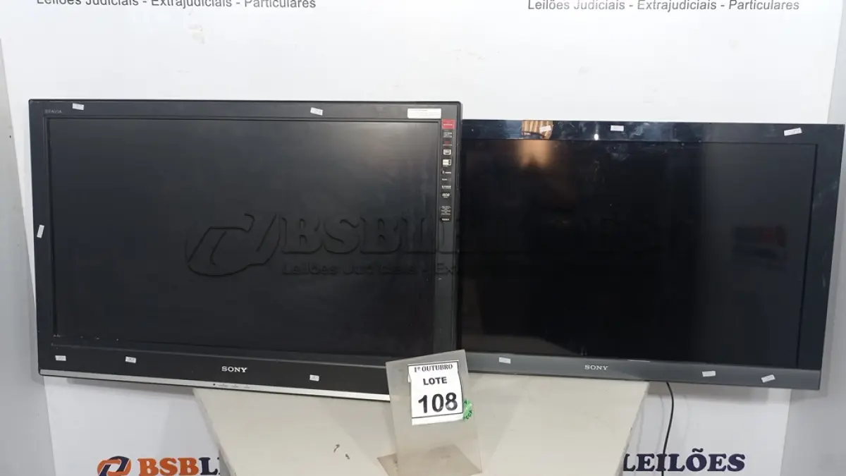 LOTE 108 - 02 TV’S LCD 40’’ MARCA SONY. (NO ESTADO) ATENÇÃO! FAZER A VISITAÇÃO ANTES DE ARREMATAR, NÃO SABEMOS SE FUNCIONA, LEILÃO NÃO TEM GARANTIA E NEM DEVOLUÇÃO, SUJEITO A POSSÍVEIS AVARIAS VISÍVEIS/OCULTAS E/OU AUSÊNCIA DE COMPONENTES.